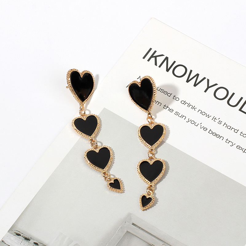 19g Weight Earrings, Ear Studs Classification Wedding, Travel Occasion Alloy Material Heart Pattern Women'S Gender Fashion Style White, Red, Black Color Fashion Heart Alloy Drop Earrings 5
