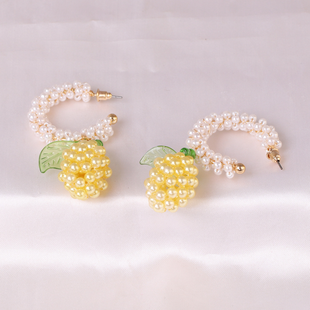 Korean Fashion Simple Lemon Pearl Earrings For Women Wholesale display picture 4