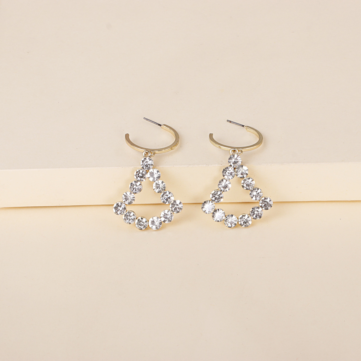 Korean  New Fashion  Geometric Earrings display picture 9