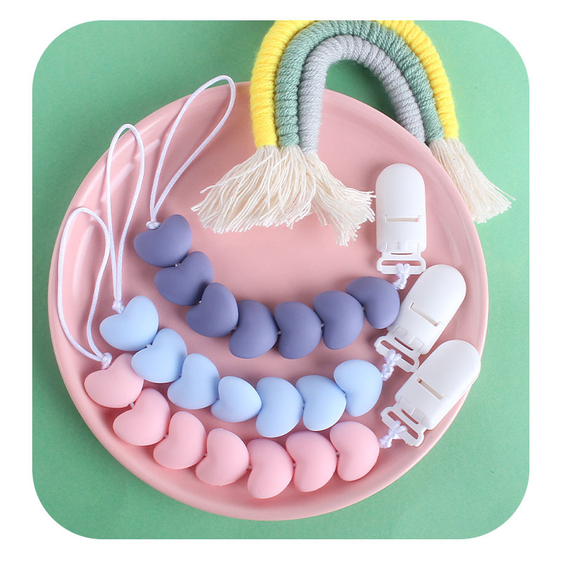 Bebé suministros DIY plástico chupete clip bebé creativo amor silicona mordedor chupete cadena anti-gota cadena