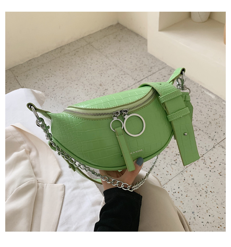 New Fashion Texture Chain Messenger Shoulder Chest Bag Wholesale display picture 16