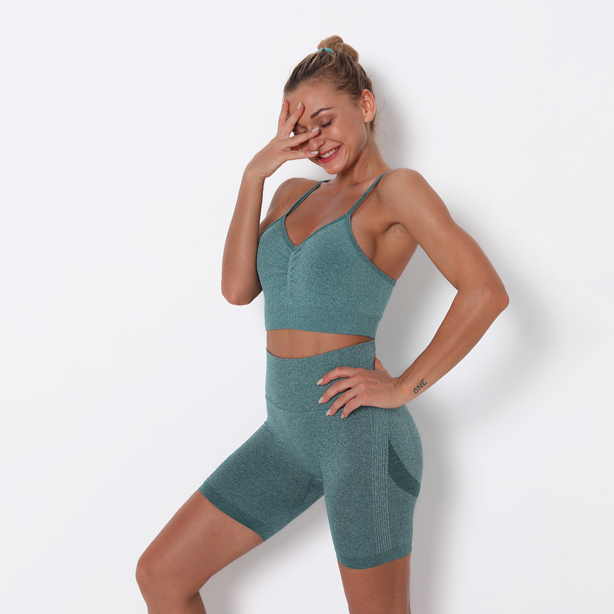 Knitted Seamless Yoga Sports Set NSNS11004
