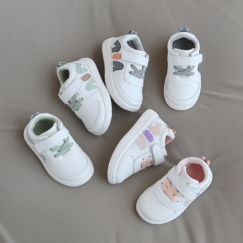 Bao small slip 2-5 baby prewalker non-slip wear-resisting Baby Shoes Velcro ventilation men and women children's shoes wholesale