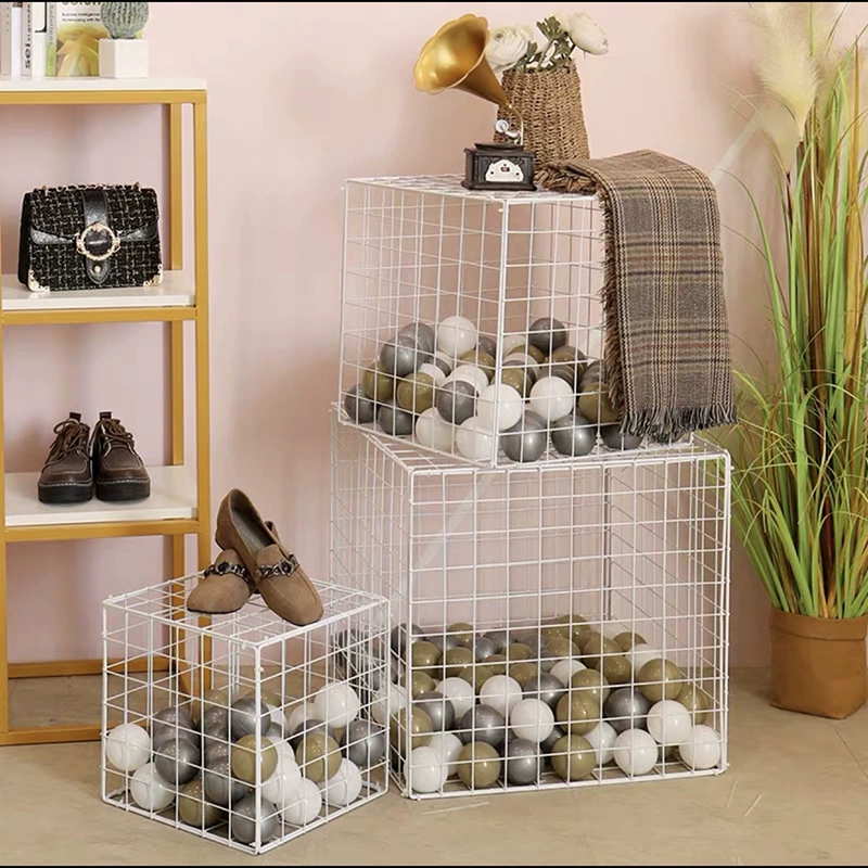 Смелая железная черно-белая сетка Свадебные украшения Реквизит Колючая проволока Свадебный куб Предложение