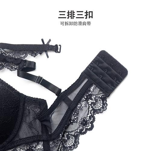 Sexy and sexy bra for Europe and America, adjusting type of bra to lift the submammary breast. Red lace underwear set for the year of the rat 