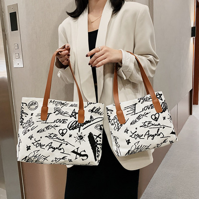 High-capacity canvas Bag 2020 new pattern Trend Versatile Totes Shopping bag student portable Graffiti bag