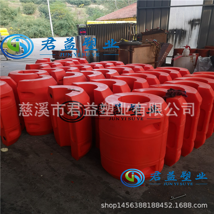 抽水泵站管道10寸浮体厂家，直径70公分长度1.2米