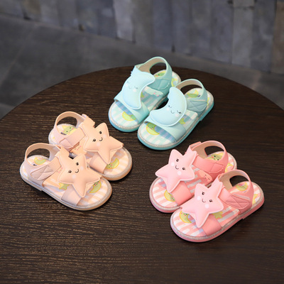 壹件代發兒童涼鞋 2020夏季新款女童沙灘鞋 可愛星月夜光兒童涼鞋