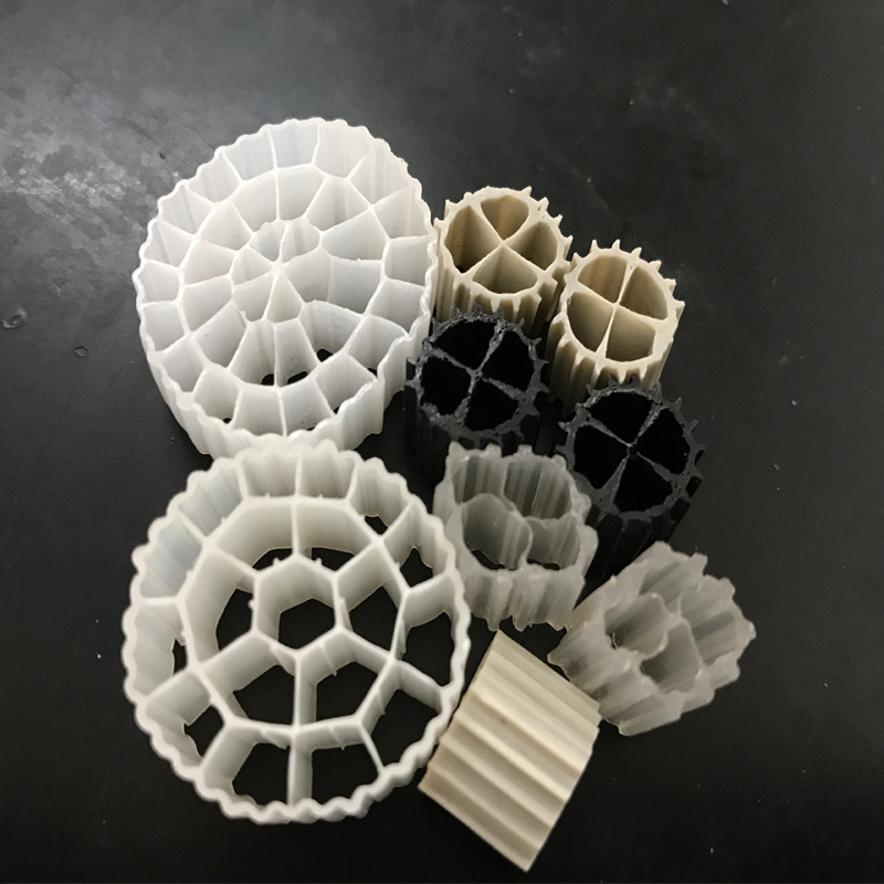PP lecho fluidizado mbbr filtración de embalaje de cultivo mbbrK1K2K3 biopelástico resistente a la corrosión