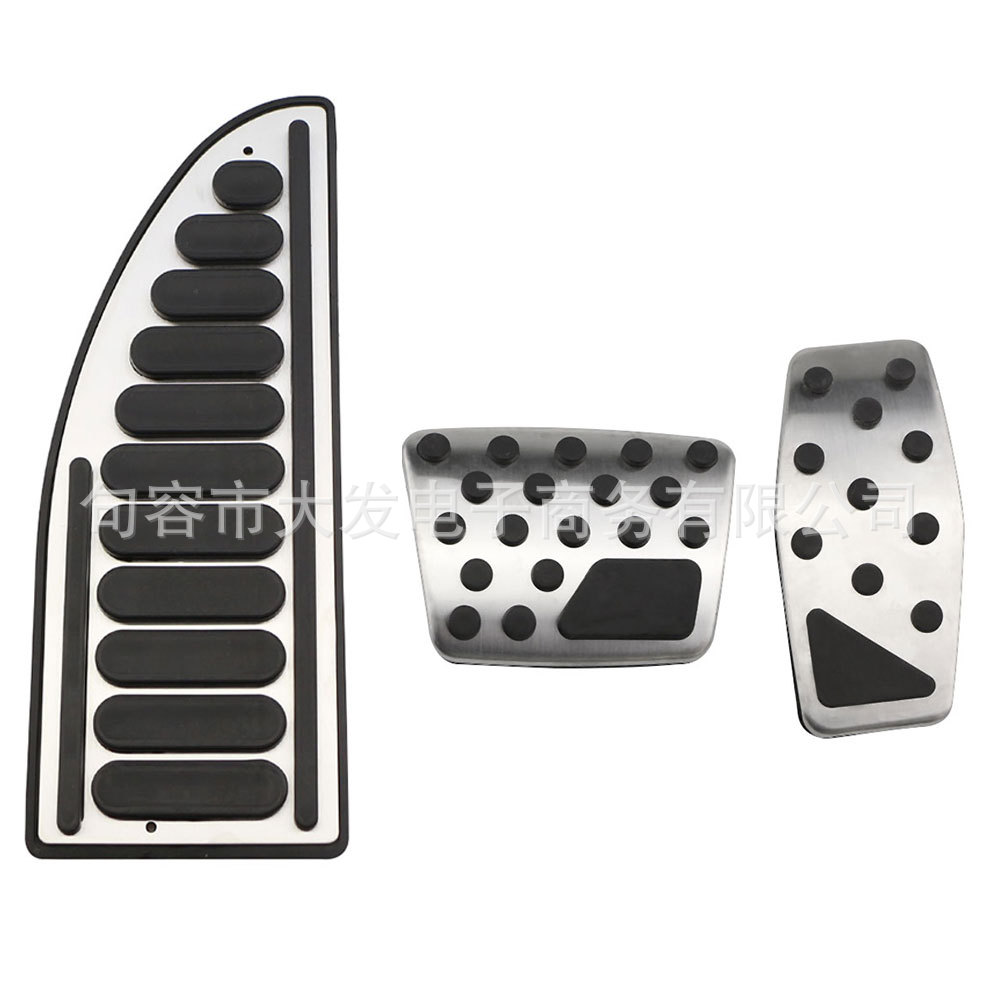 Suitable for Jeep 16-19 Freeman 17-20 guide accelerator rest pedal original pedal