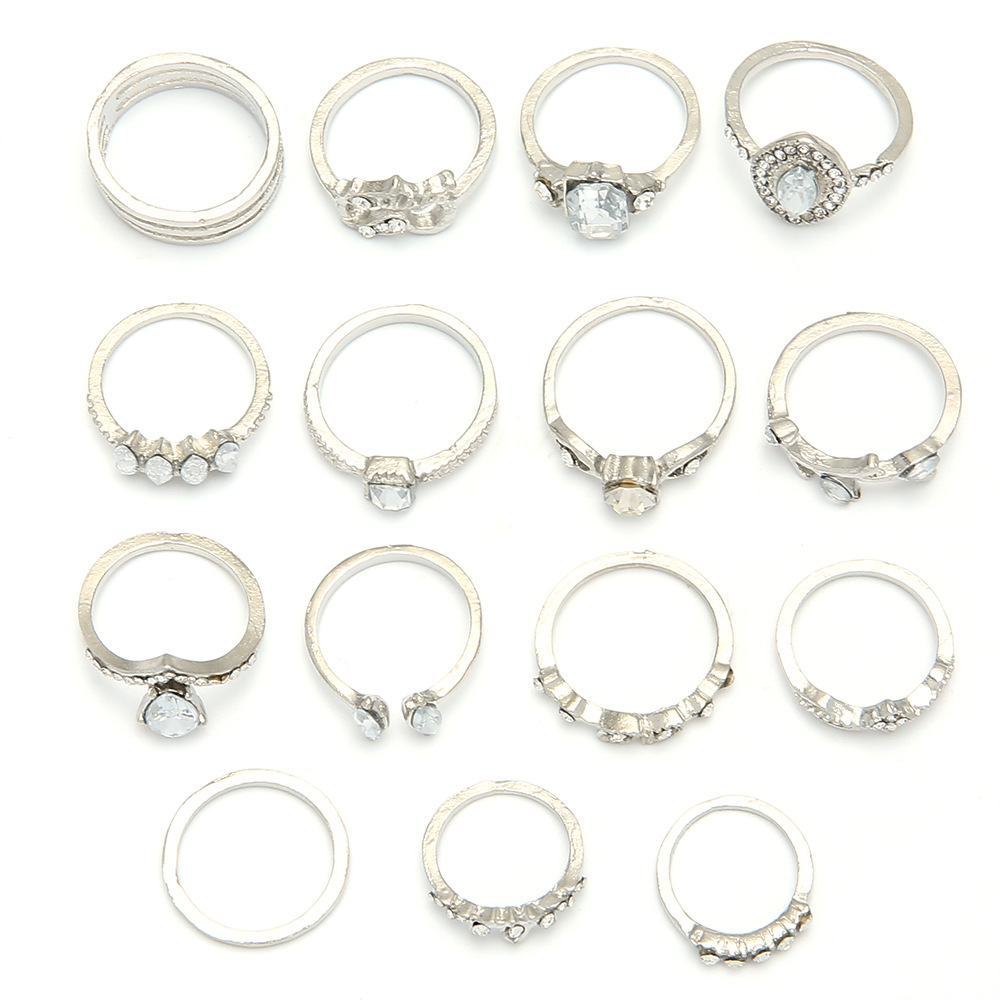 Fashion Hollow Diamond Heart Alloy Ring Set 15-piece display picture 10