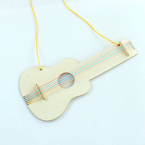 Technology small production DIY homemade guitar sound source experimental rubber band guitar children's creative educational teaching aids