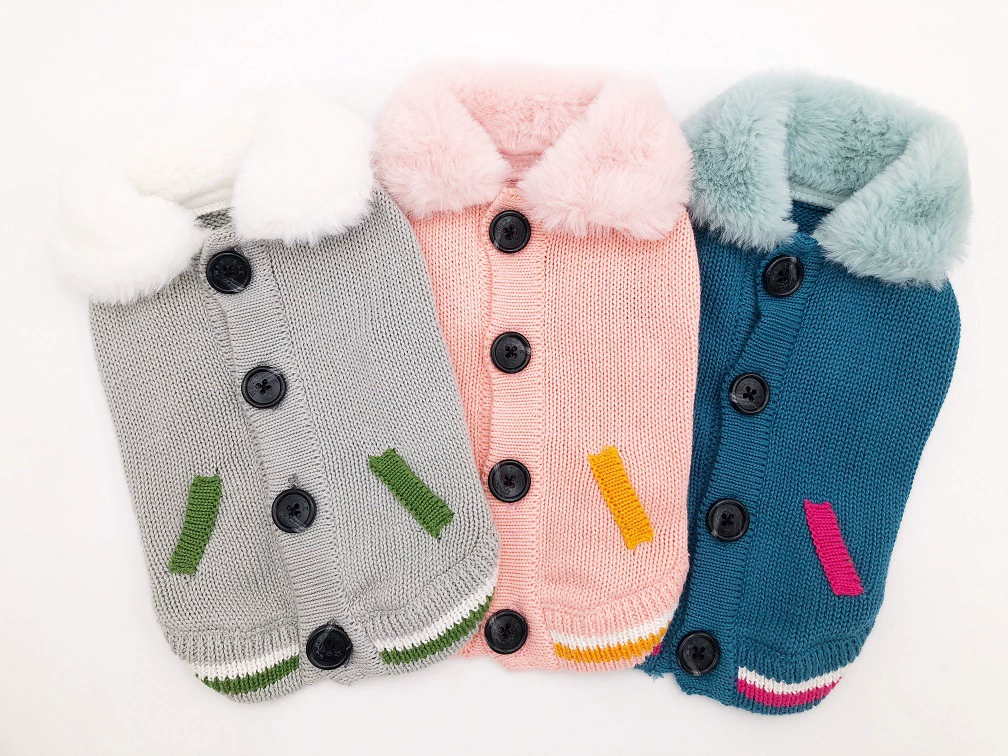 Домашнее Животное Свитер Вязаный Свитер Собаки Случайные Меховой Воротник Свитер Кардиган Кнопки Кардиган Меховой Воротник Теплее