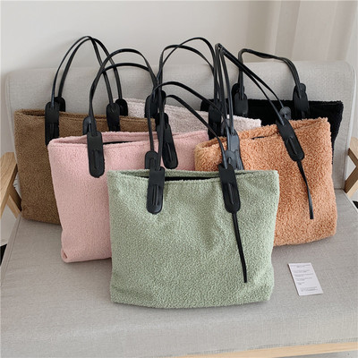 New large capacity Plush tote bag for women in autumn and winter