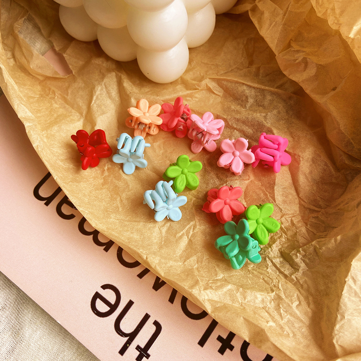 Hairpin Candy Color Small Flower Hairpin Scratch Clip Headdress 12 Random Colors Wholesale Nihaojewelry display picture 4