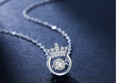 Manufactor wholesale Direct selling Smart Necklace fashion Jewelry Versatile Pendant Beat Heart Lock