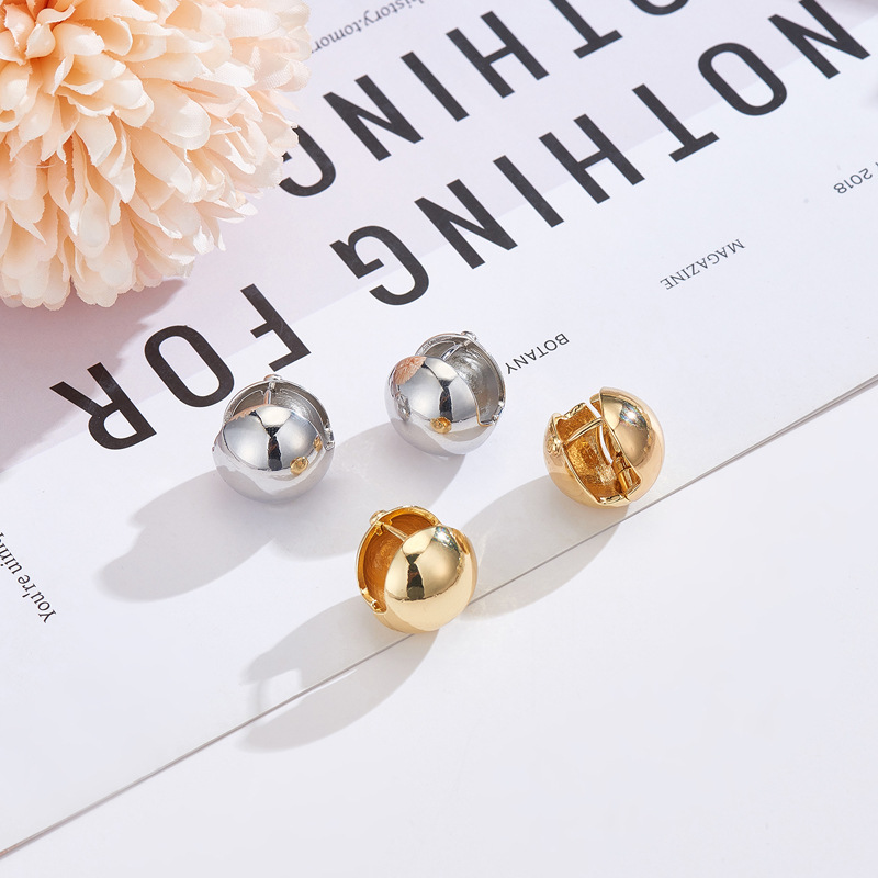 925 pendientes de plata esterlina tridimensional moda europea y americana ins Internet celebridad frío estilo Bola de plata oreja hebilla pendientes para las mujeres