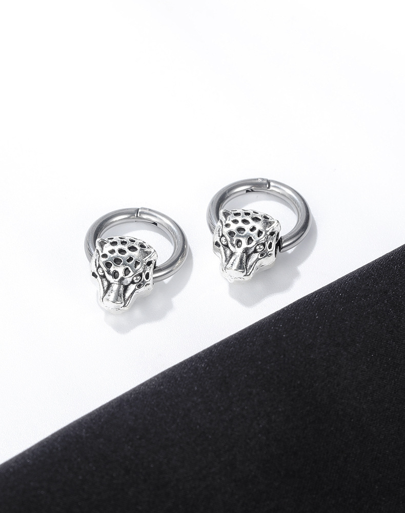 New Korean  Fashion Earrings Trendy Male Personality Jewelry Titanium Steel Men's Simple Earrings  Nihaojewelry Wholesale display picture 8