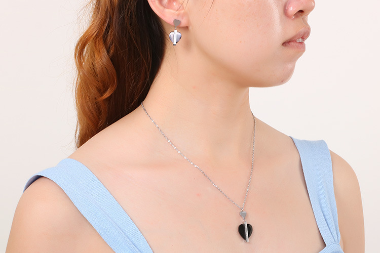 fashion stainless steel heart-shaped lettering necklace earrings set wholesale Nihaojewelry