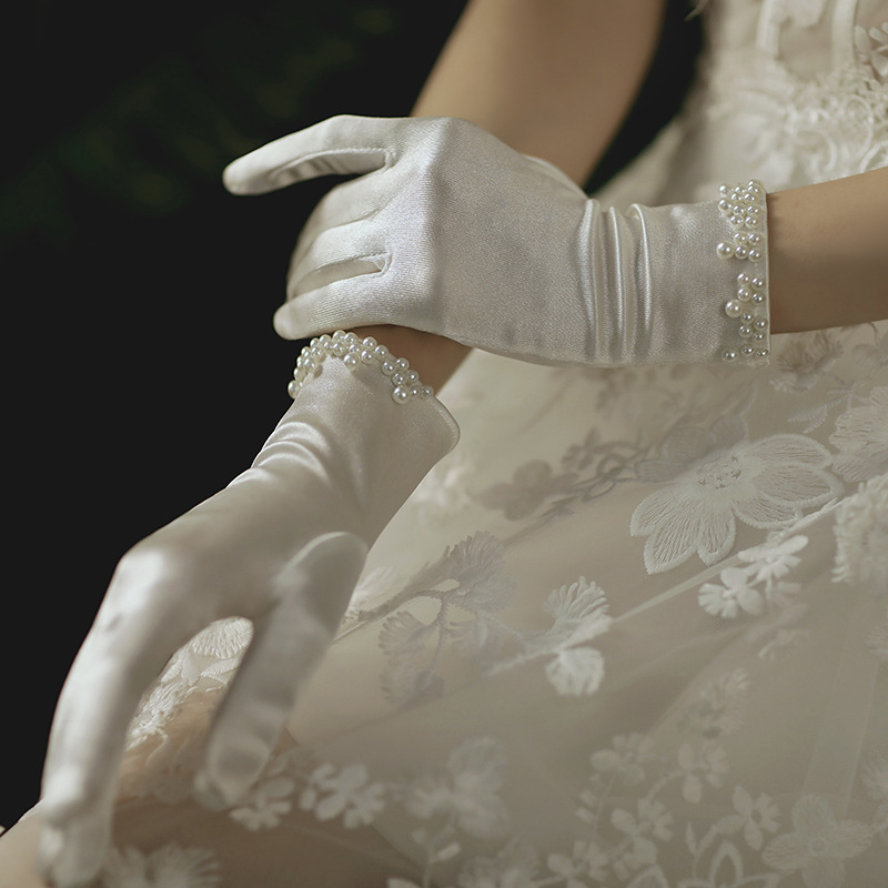 Bridal Wedding Gloves Wedding Dress Short Soft Satin Fashion Simple French Photography Wedding 1045