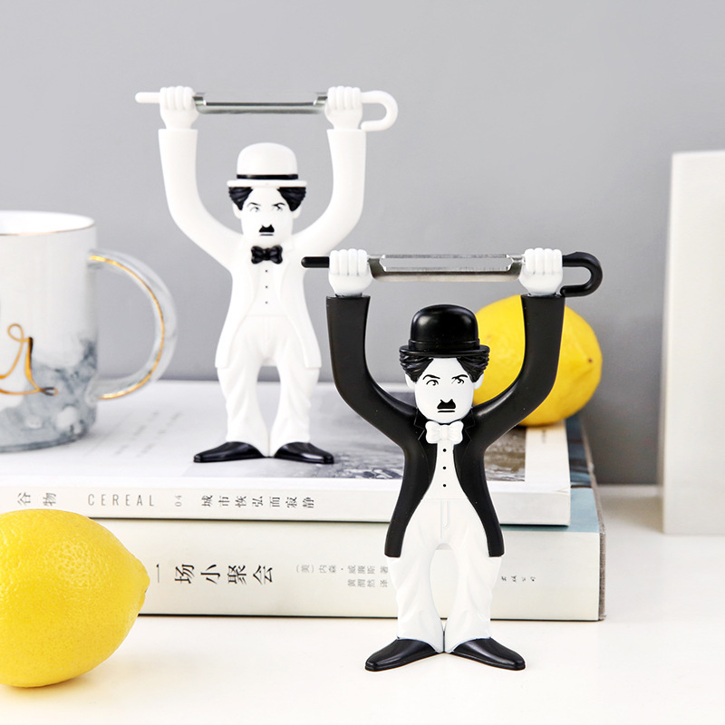 定制多功能不锈钢卓别林削皮器创意厨房工具瓜果土豆刨丝器削皮刀|ru