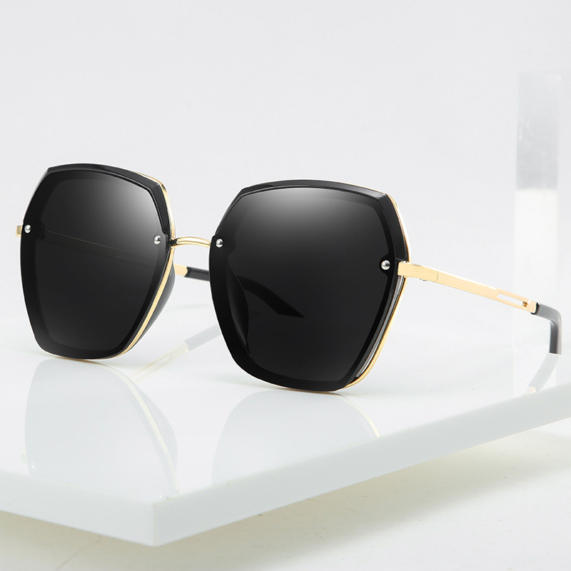 goods in stock wholesale new pattern Polarized Sunglasses fashion Retro lady Sunglasses outdoors travel Metal Sunglasses 2212