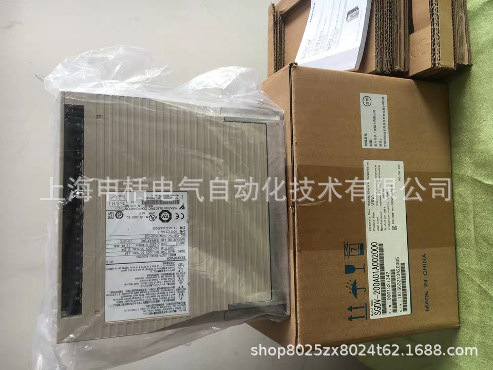 SGDV-5R5A01002000-SGMJV-08ADE6S全新原装安川伺服一套可单售