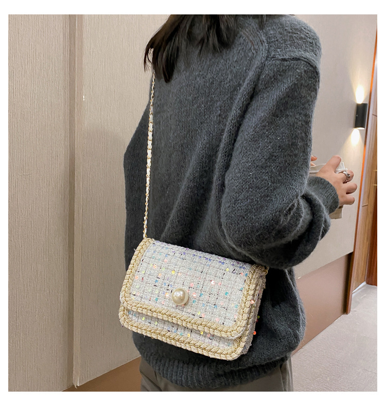 New Trend Fashion  Korean  Wild One-shoulder Messenger Bag display picture 26