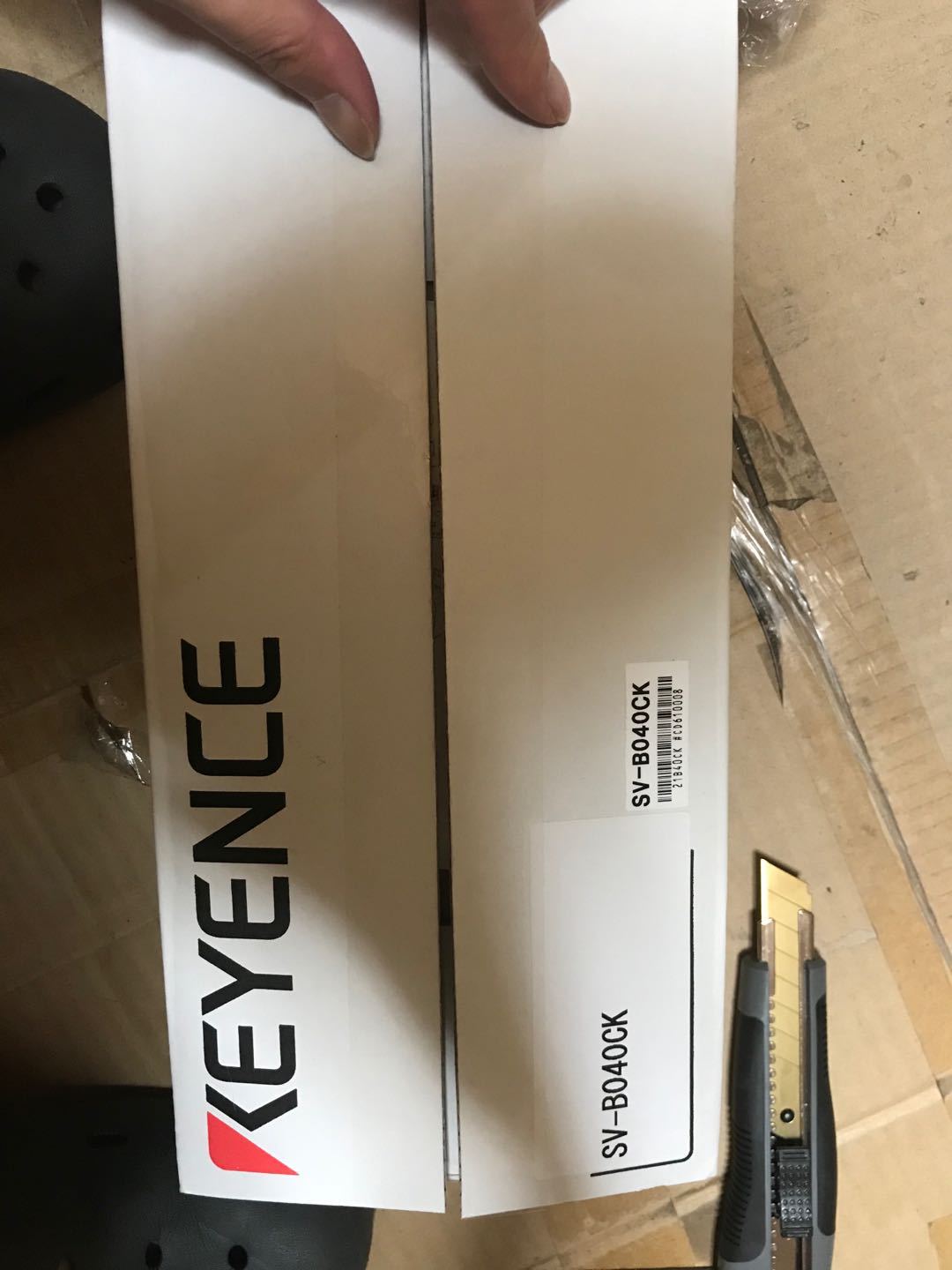 SV-B040CK日本KEYENCE基恩士伺服电机全新原装0.4KW电机带刹车