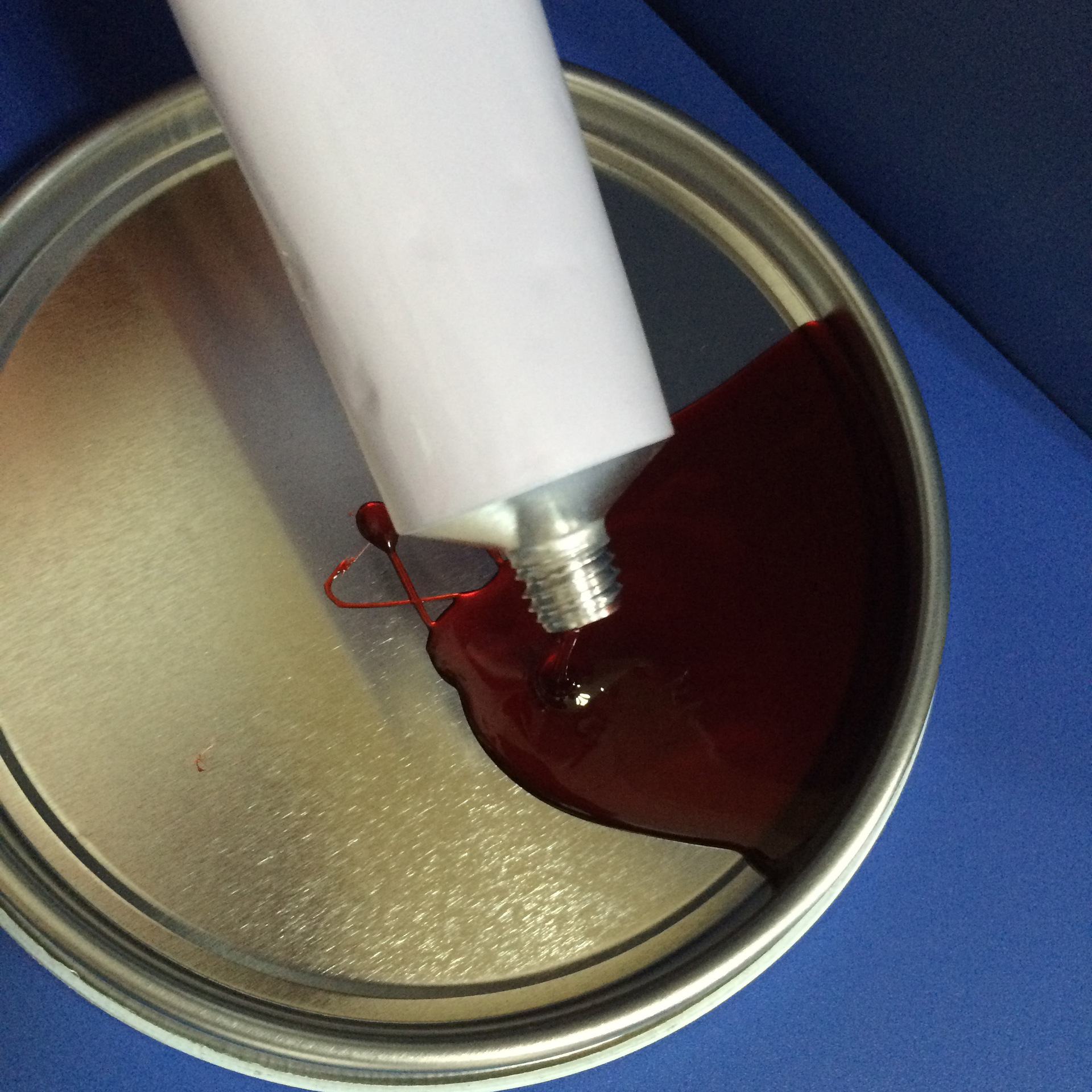 红胶水 快干粘性强 用于部分电子产品（固定螺丝用－可拆）