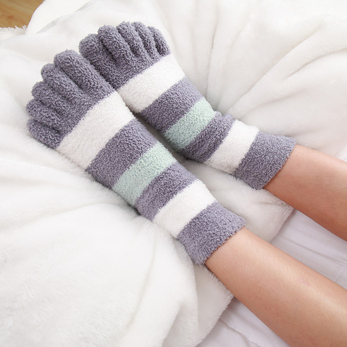 Women's Autumn and Winter Warm Towel Socks Coral Velvet Sleeping Socks Half Velvet Split Toe Socks Home Floor Socks Amazon