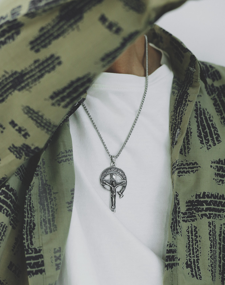 Classic Religious Jesus Cross Peace Dove Moon Titanium Steel Men's Necklace Wholesale display picture 6