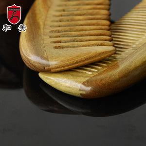 和美精品加厚檀木宽齿梳子现货热卖批发圆柄按摩头皮正宗绿檀木梳
