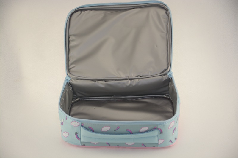 Universal travel picnic bag