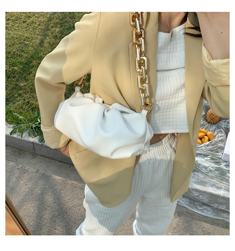 Fashion Solid Color Chain Square Zipper Underarm Bag Chain Bag display picture 1