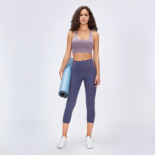 New style nude-feeling yoga cropped pants without embarrassing lines, skin-friendly high-waisted butt-lifting, slim-fitting sports fitness pants for women