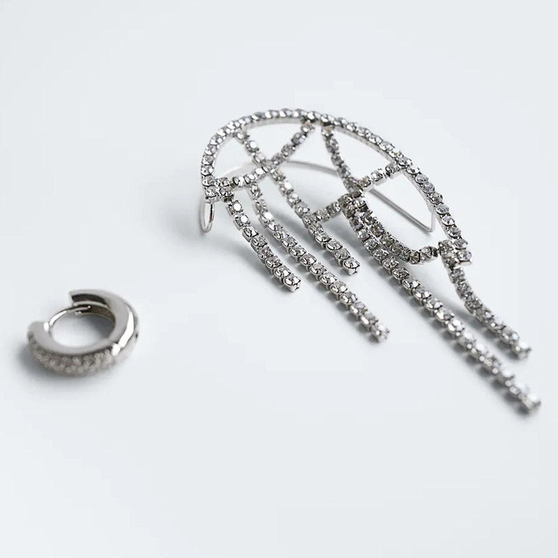Asymmetrical Rhinestone Long Tassel Creative Fashion Earrings display picture 2