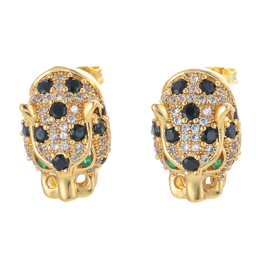 5g Weight Zircon Inlay Material Earrings Classification Fashion Copper Inlaid Zircon Skull Earrings Wholesale