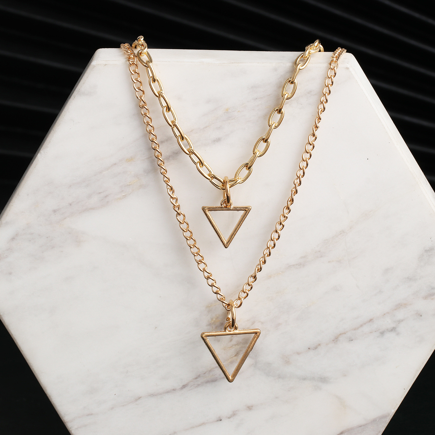 New Fashion Triangle Two-piece Heart Necklace Wholesale display picture 3