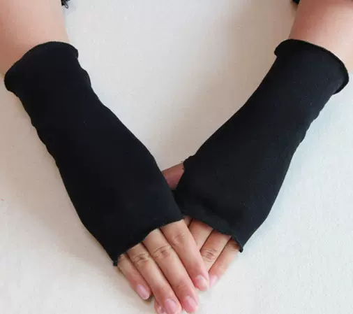 夏天薄女士骑车防紫外线莫代尔弹力半指短款防晒防滑手套户外遮阳