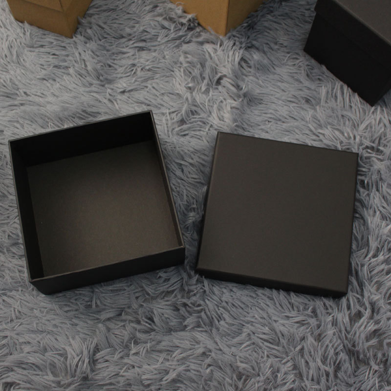 厂家直销现货礼盒天地盖牛皮盒黑卡纸盒礼品包装盒长方形超大盒子