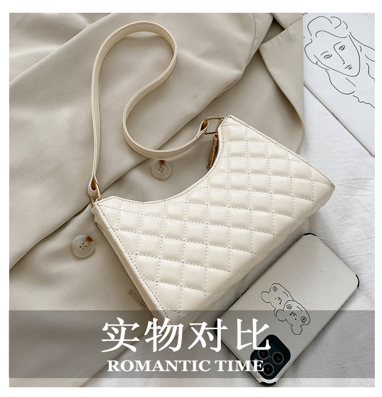 New  Texture  New Trend  One-shoulder Chain Bag display picture 7