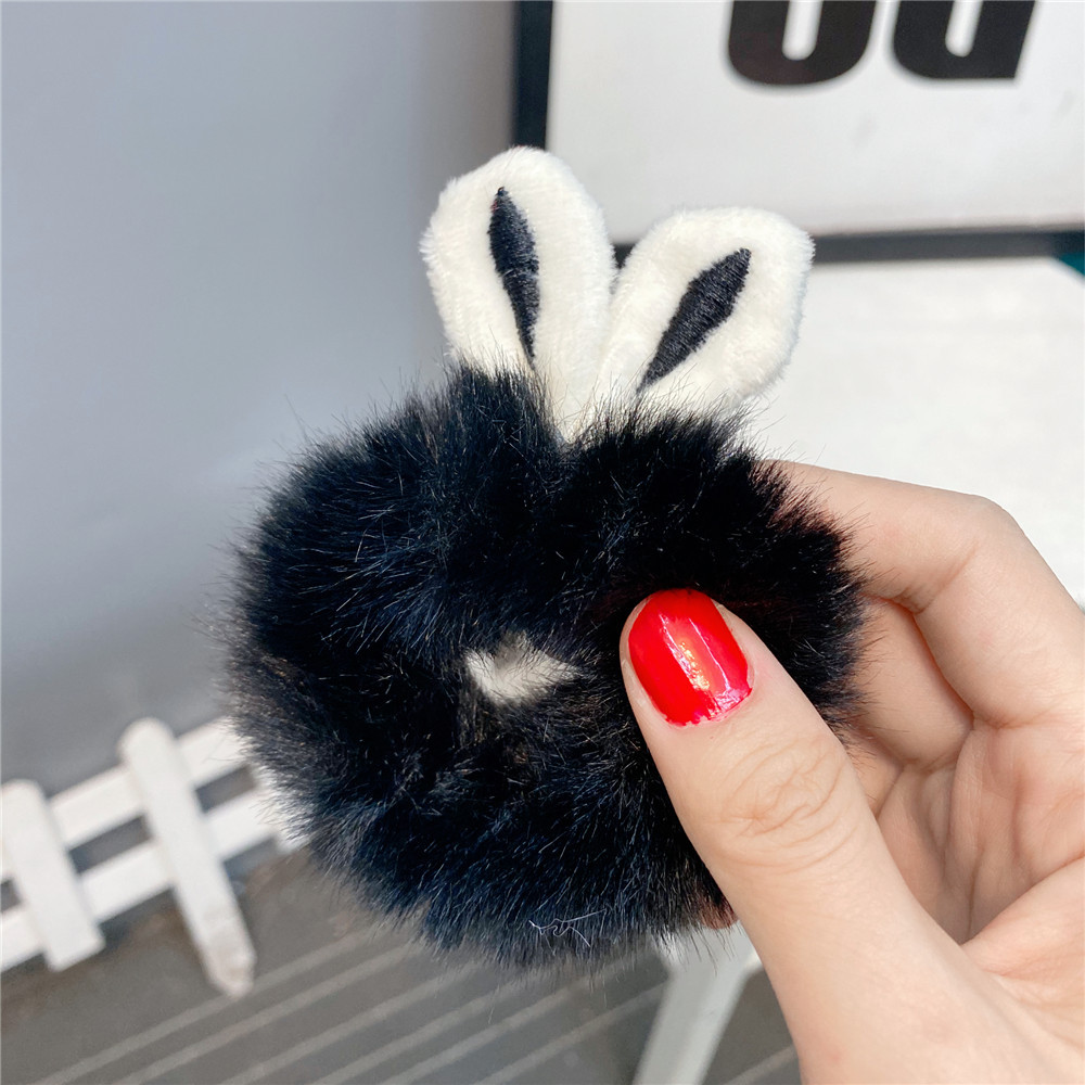 New  Plush Bunny Ear Hair Tie Cute Rabbit Fur Hair Ring display picture 3