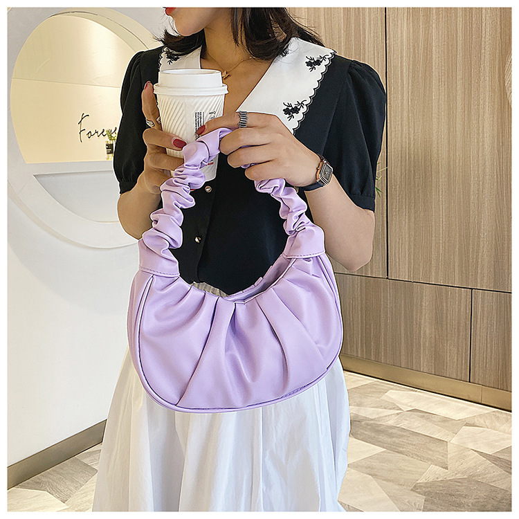 Women's Small All Seasons Pu Leather Solid Color Fashion Dumpling Shape Magnetic Buckle Underarm Bag display picture 61