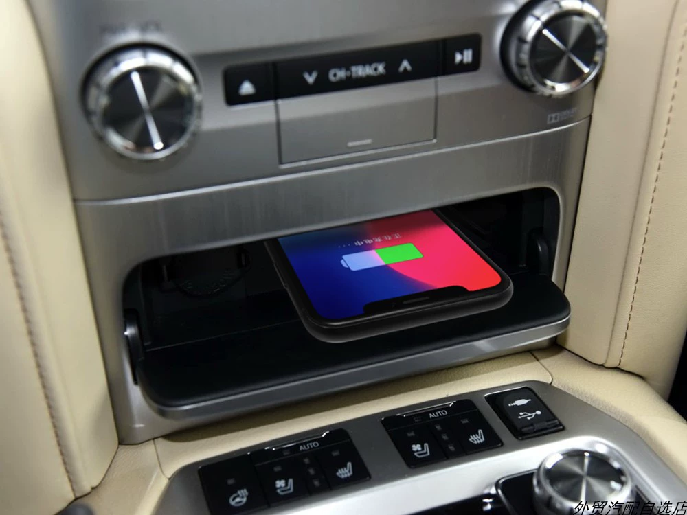 Применимо к новому автомобильному беспроводному зарядному устройству Toyota Land Cruiser с 2014 по 2018 год прямых продаж с завода