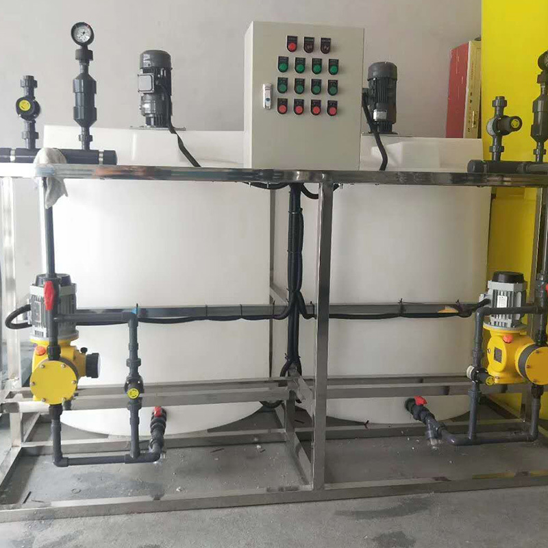 滚塑食品级加药箱搅拌桶 复配罐加药装置滚塑容器