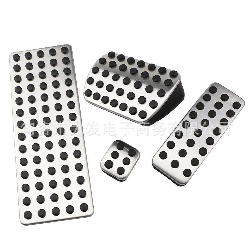 Suitable for Mercedes-Benz A B GLA CLA ML GL R-class accelerator brake rest area metal pedal modification