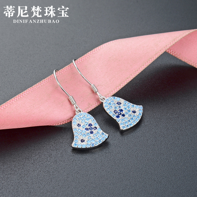 Estilo japonés y coreano diamante s925 gancho de La Oreja de plata Linda oreja pequeña campana es Señoras pendientes de estilo dulce al por mayor