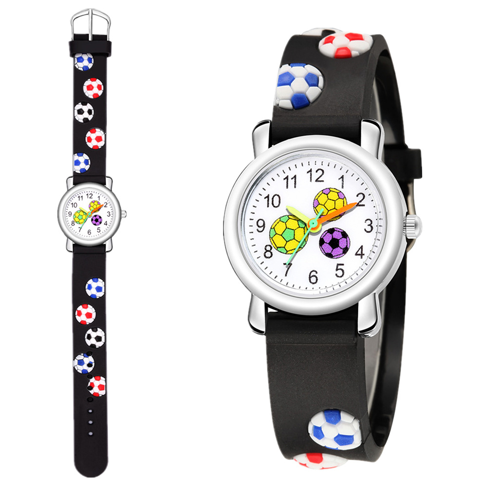 Montre De Dessin Animé Pour Enfants 3d Sculpture Flottante Bande Motif De Football Étudiant Montre Mignon Étudiant Cadeau Montre En Gros Nihaojewelry display picture 1