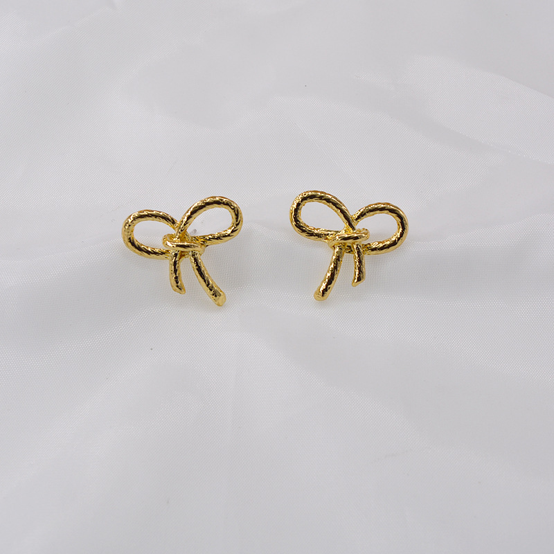 925 Argent Aiguille Simple Arc Boucles D&#39;oreilles Mode Boucles D&#39;oreilles Simples En Métal En Gros Nihaojewelry display picture 7